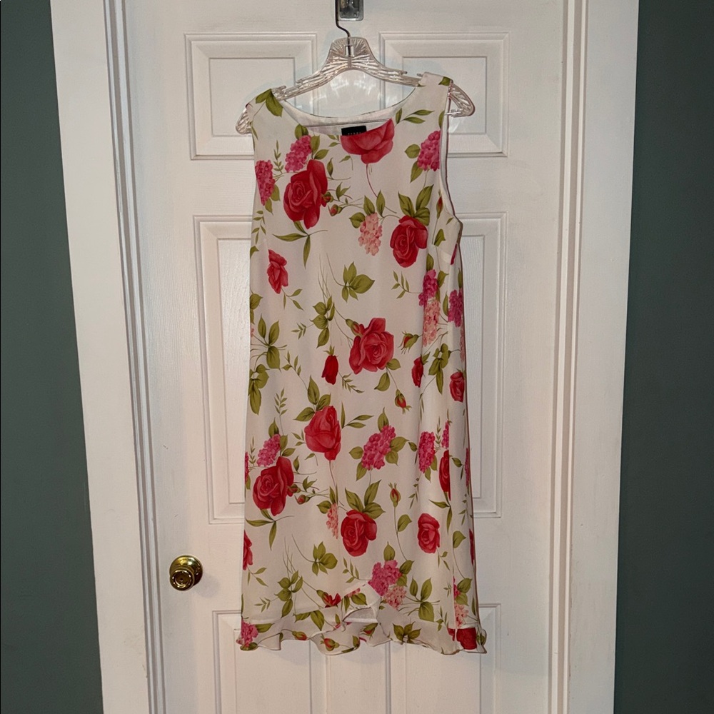 Teddi Floral Midi Dress - Red and Green